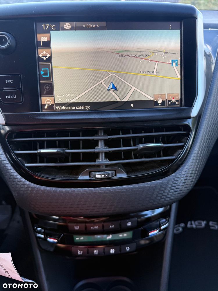 Peugeot 2008 PureTech 130 Stop&Start Crossway - 17