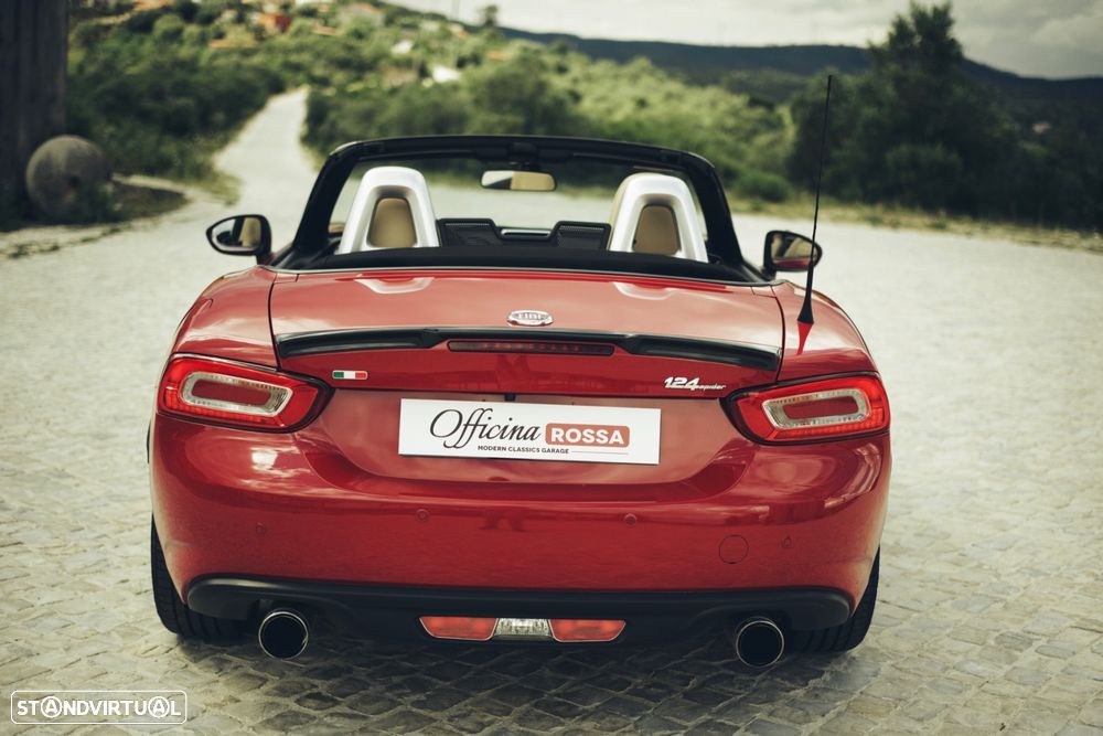 Fiat 124 Spider 1.4 T Multiair Lusso Europa Limited - 3