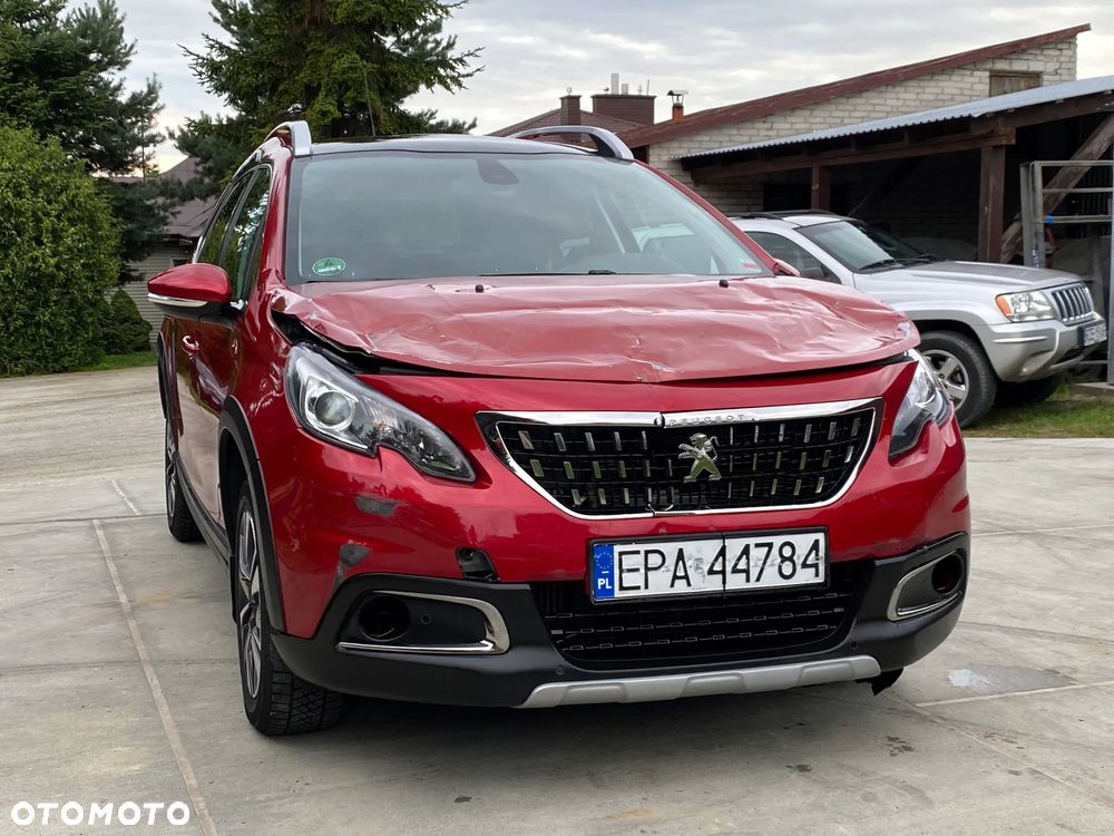 Peugeot 2008 1.2 Pure Tech Allure S&S EAT6 - 8