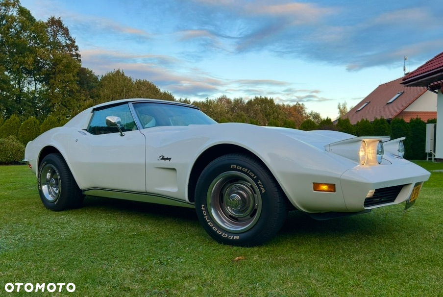 Chevrolet Corvette - 3