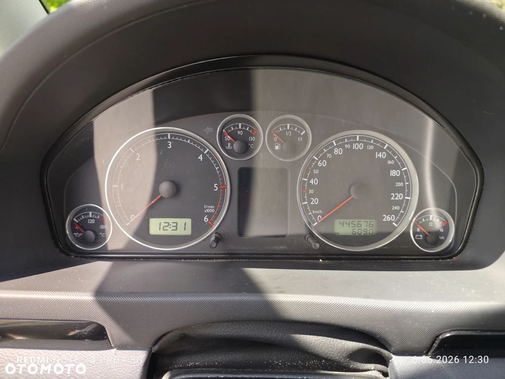 Volkswagen Sharan 1.9 TDI Comfortline - 20