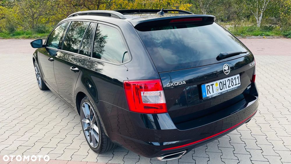 Skoda Octavia 2.0 TDI DSG RS - 5