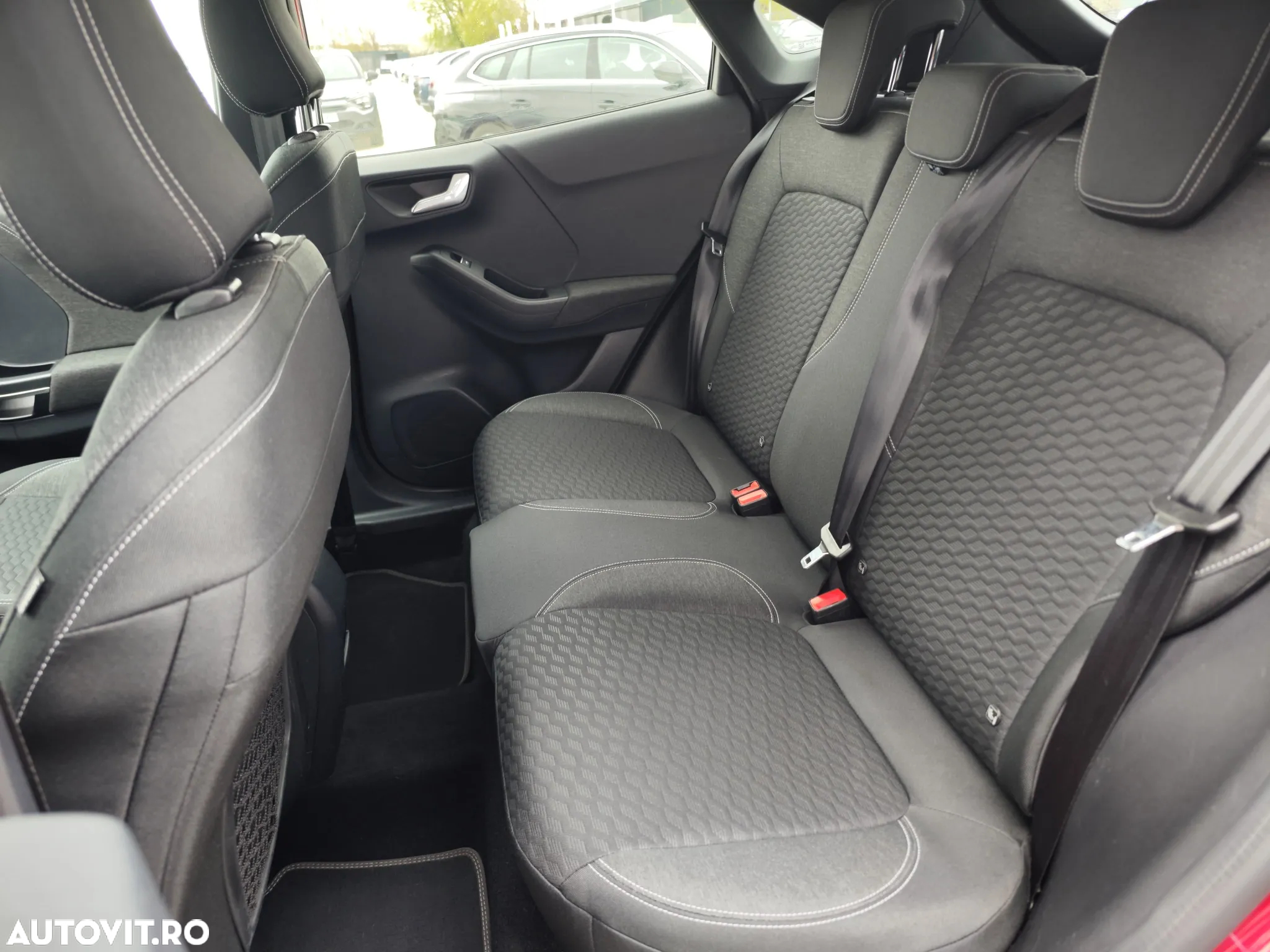 Ford Puma 1.0 EcoBoost Hybrid TITANIUM - 10