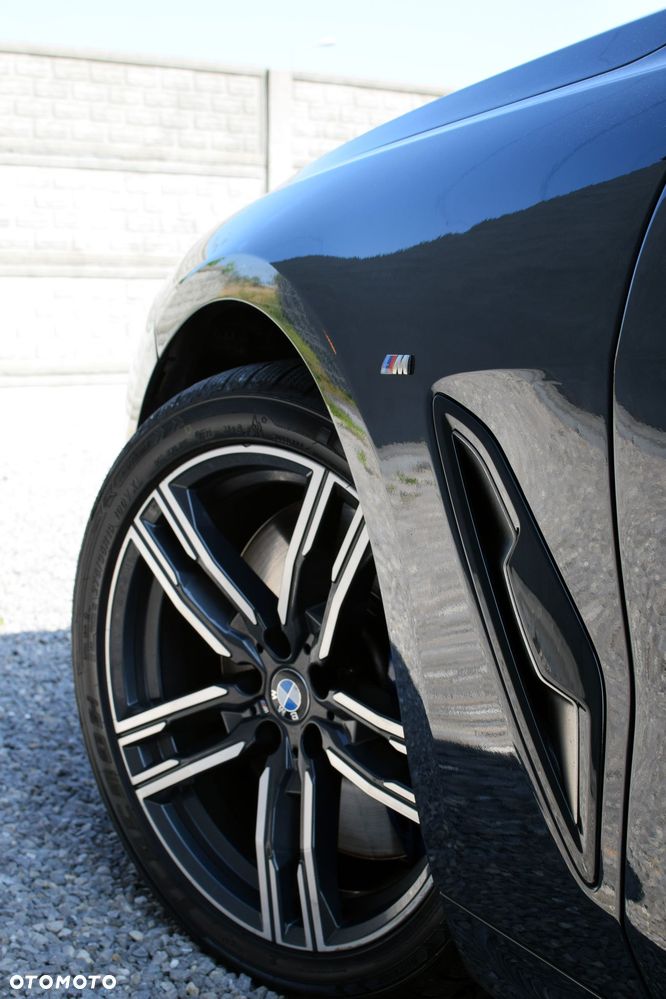 BMW Seria 8 - 9