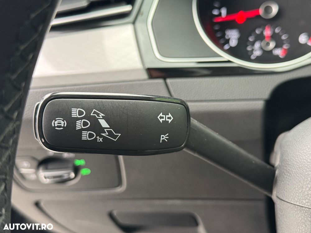 Volkswagen Passat 2.0 TDI SCR DSG Business - 19