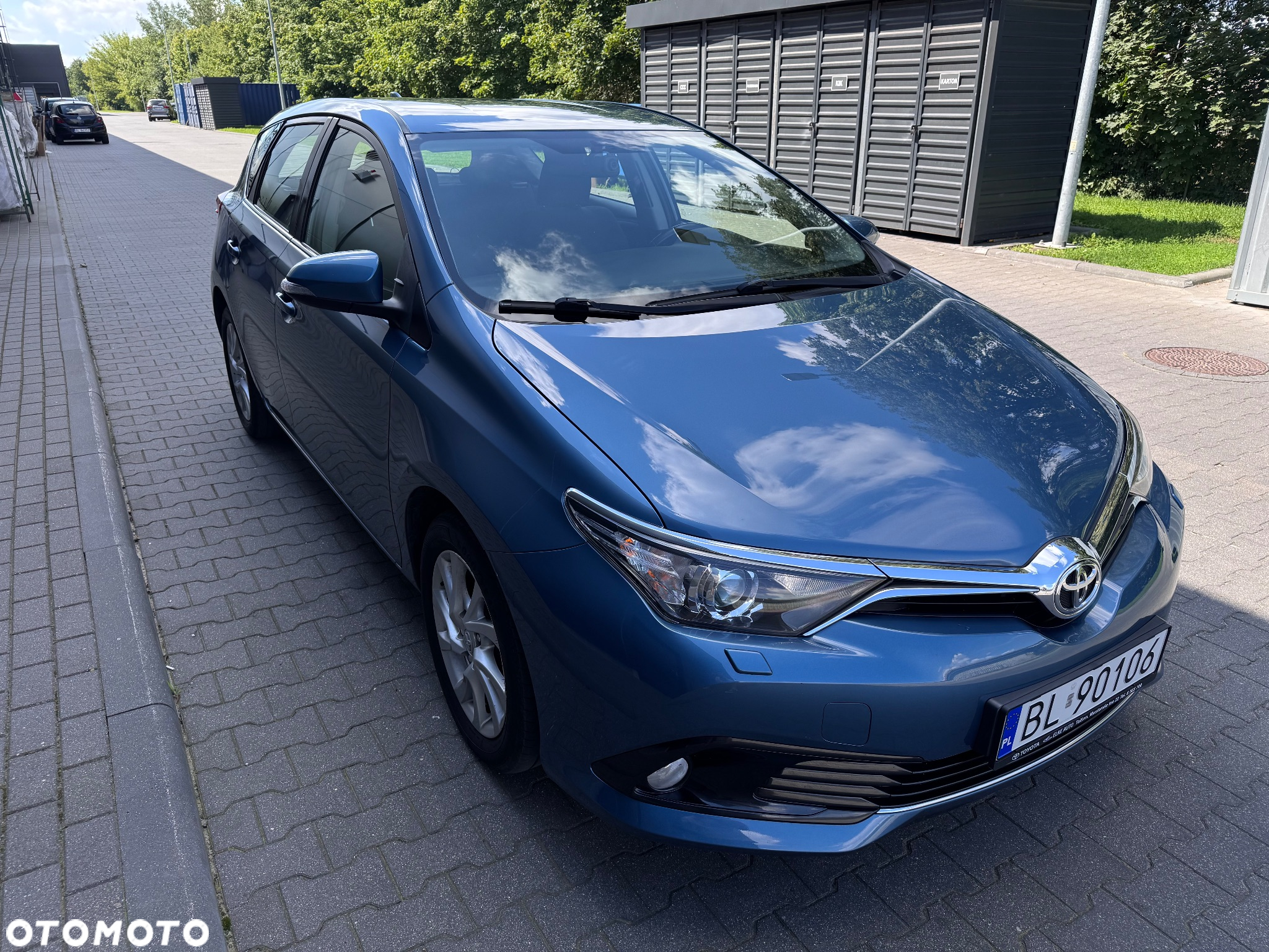 Toyota Auris 1.6 Prestige - 12