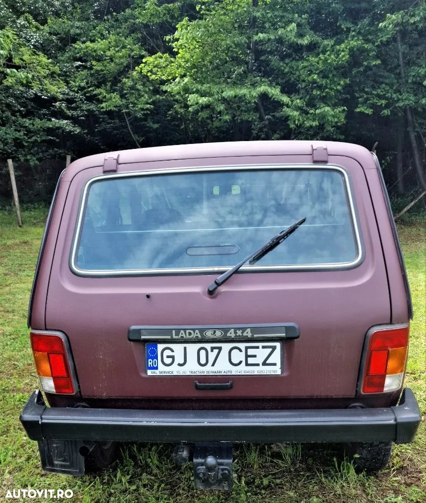 Lada Niva 4x4 - 6