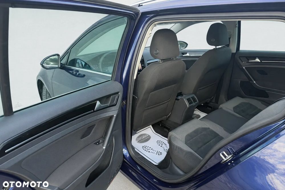 Volkswagen Golf 1.5 TSI BMT Evo Highline DSG - 27