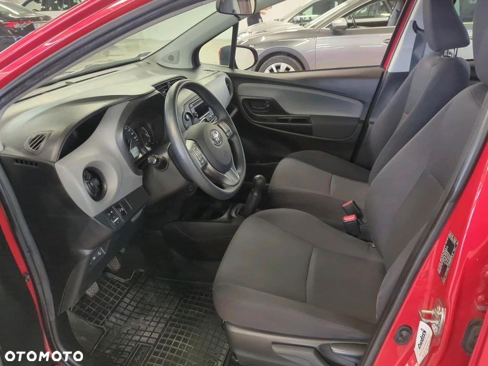 Toyota Yaris 1.0 Active - 5