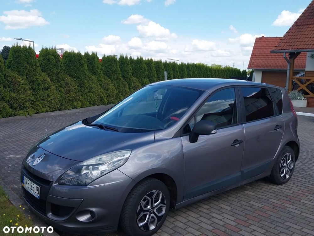 Renault Scenic 1.6 16V Authentique - 1