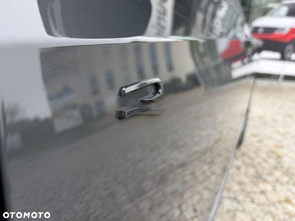 Volkswagen Golf 2.0 TSI 4Motion R DSG - 16