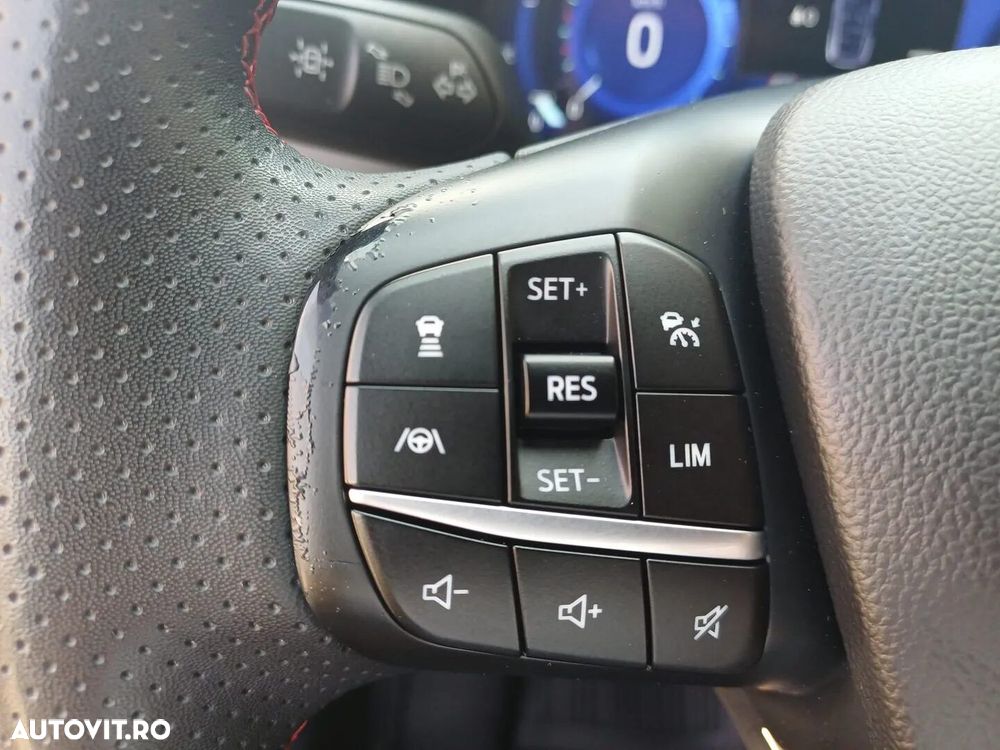 Ford Kuga 2.5 Duratec FHEV AWD ST Line - 17