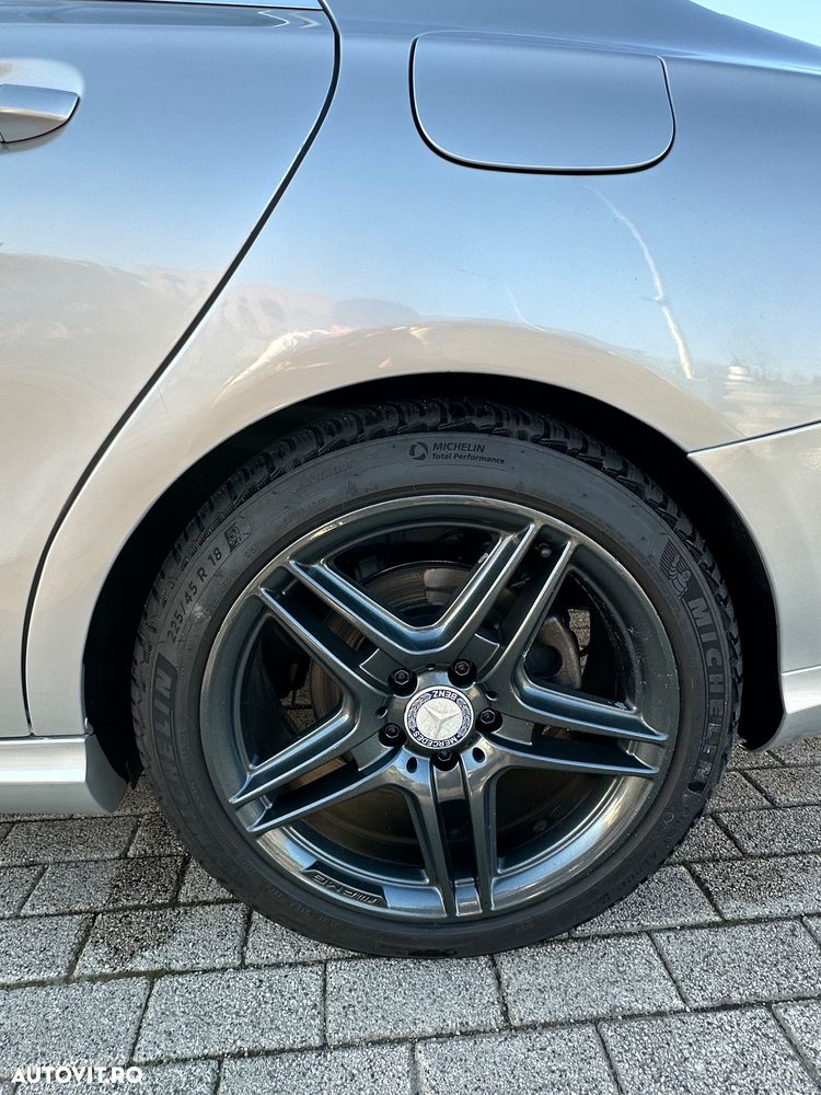 Mercedes-Benz CLA 220 - 6