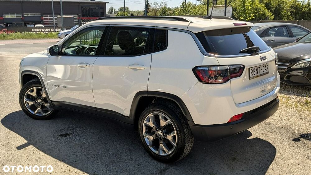 Jeep Compass - 10