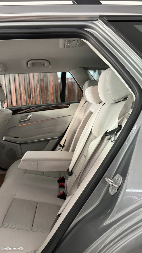 Mercedes-Benz E 300 Bluetec Hybrid Elegance - 17