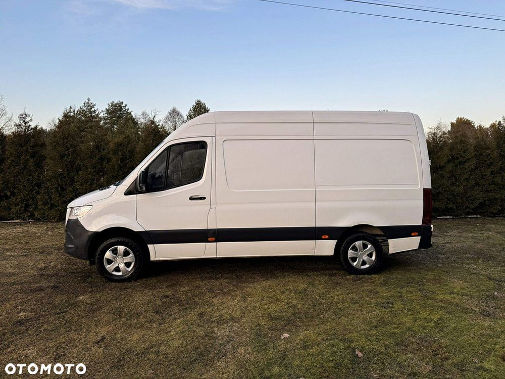 Mercedes-Benz Sprinter - 3