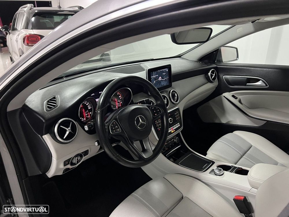 Mercedes-Benz CLA 200 d Shooting Brake Urban Aut. - 15