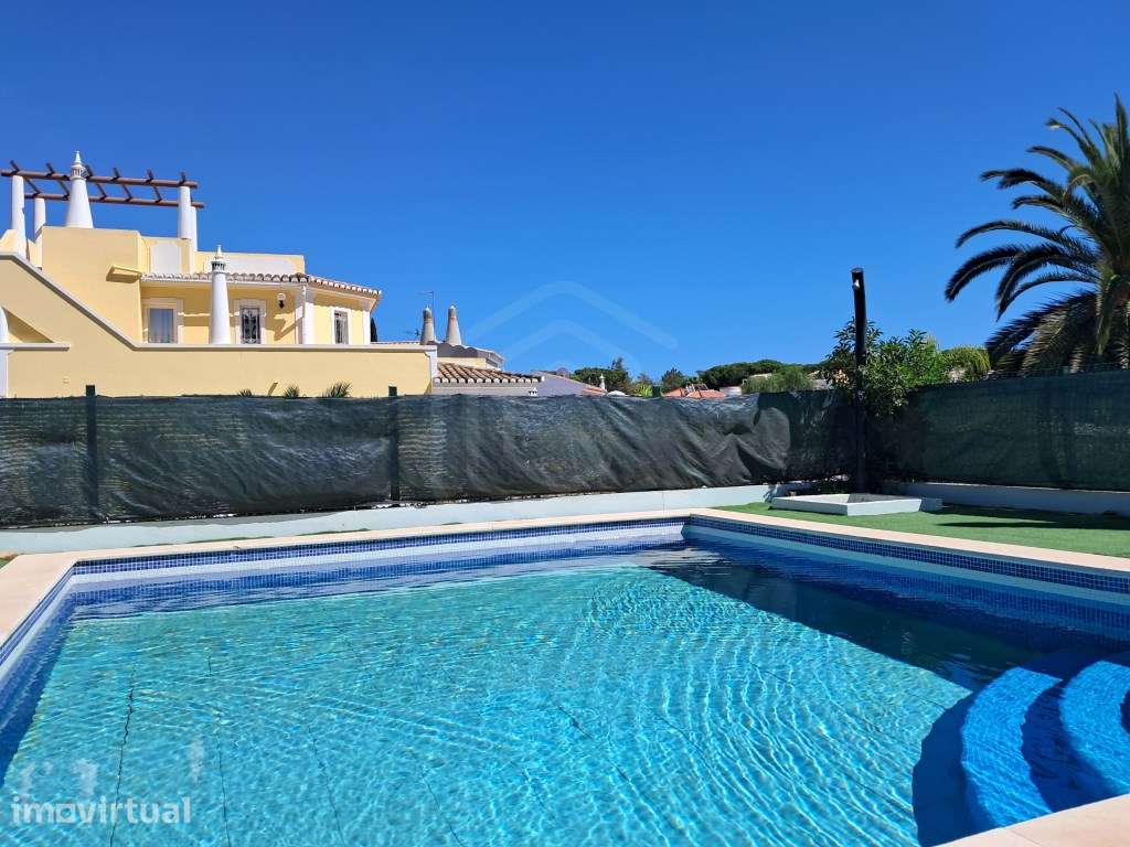Moradia Isolada T4 numa das zonas mais exclusivas de Vilamoura, Alg... - Grande imagem: 4/44