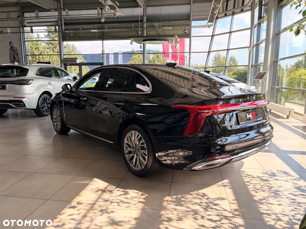 Hongqi H5 2.0T Deluxe - 3
