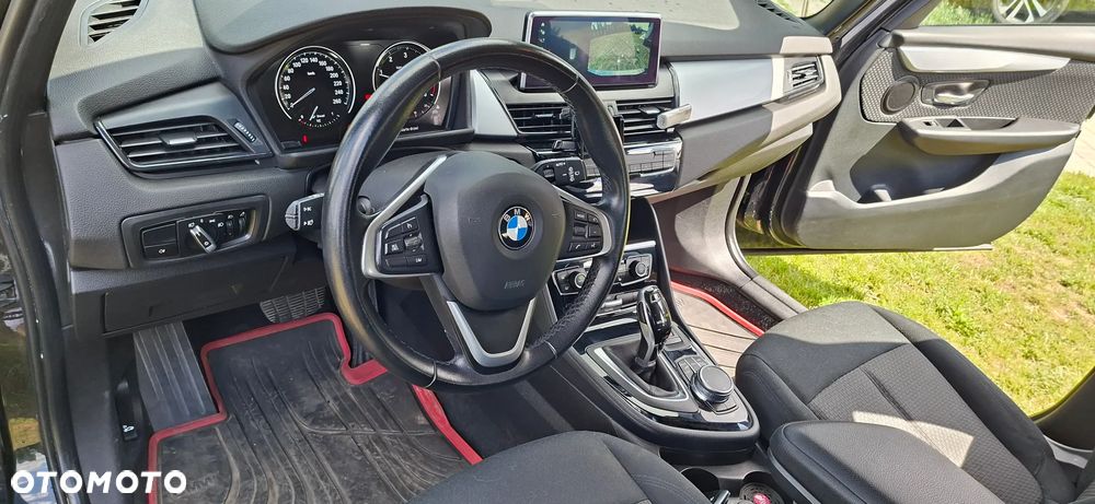 BMW Seria 2 218d xDrive Advantage - 10