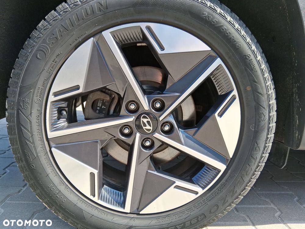 Hyundai Tucson 1.6 T-GDi HEV Executive 2WD - 19