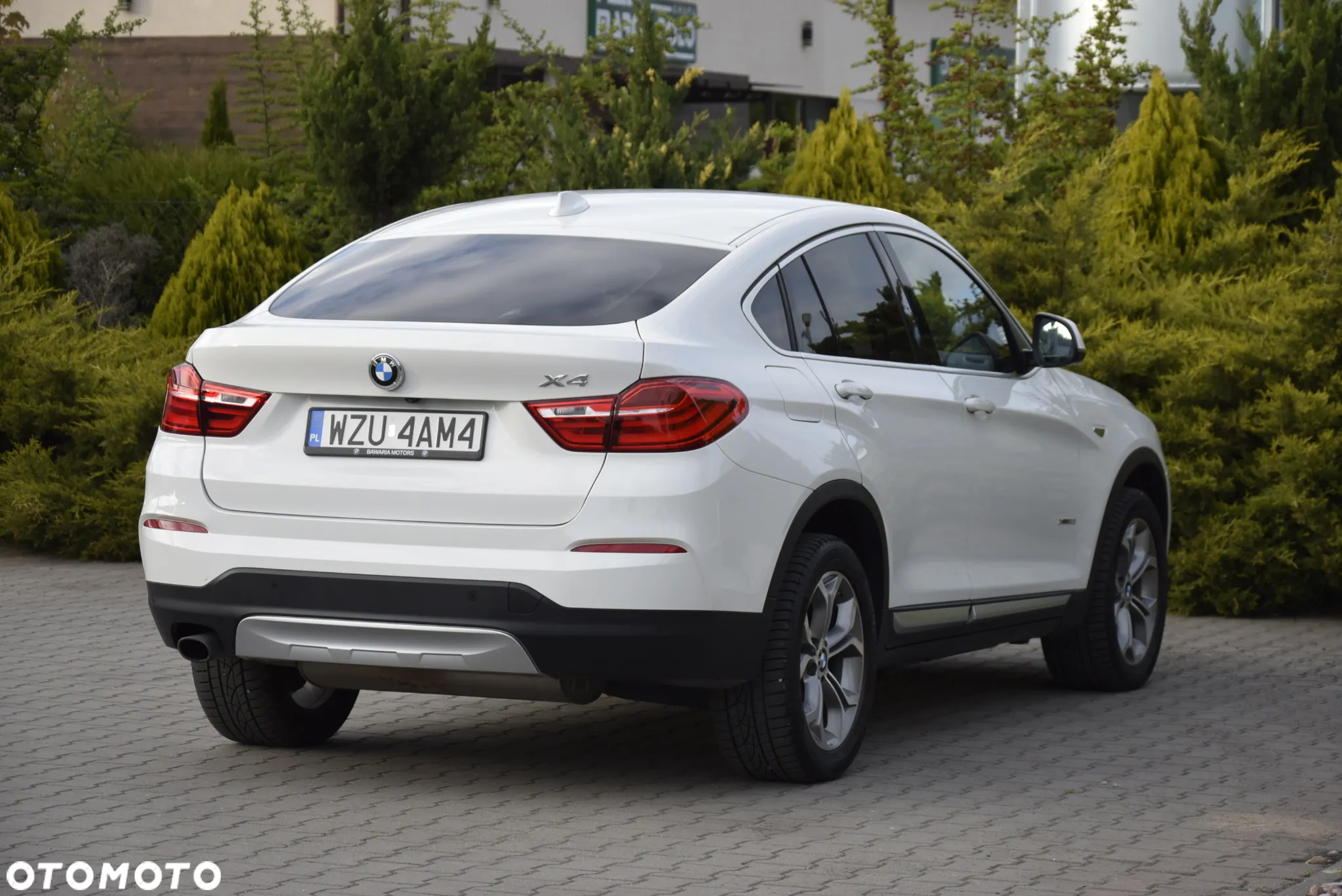 BMW X4 xDrive20i xLine - 23