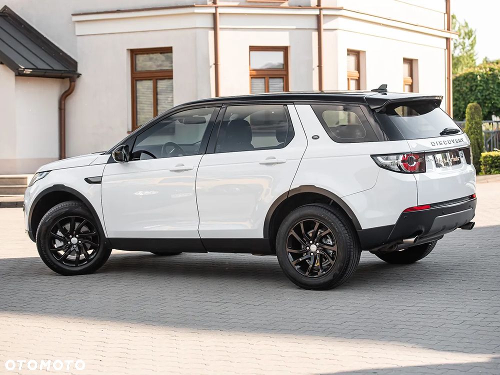 Land Rover Discovery Sport TD4 HSE Luxury - 11