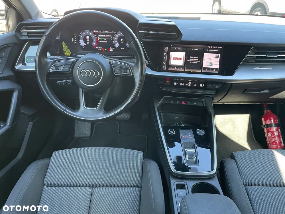 Audi A3 Limousine 30 TFSI mHEV S Line S tronic - 17