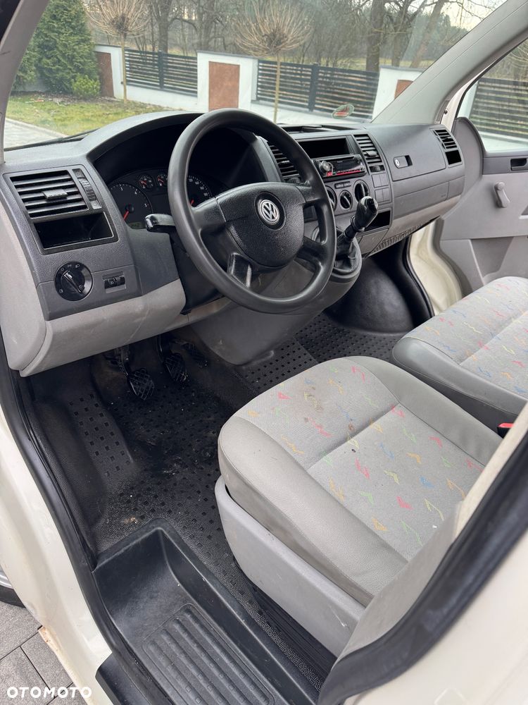 Volkswagen Transporter - 24