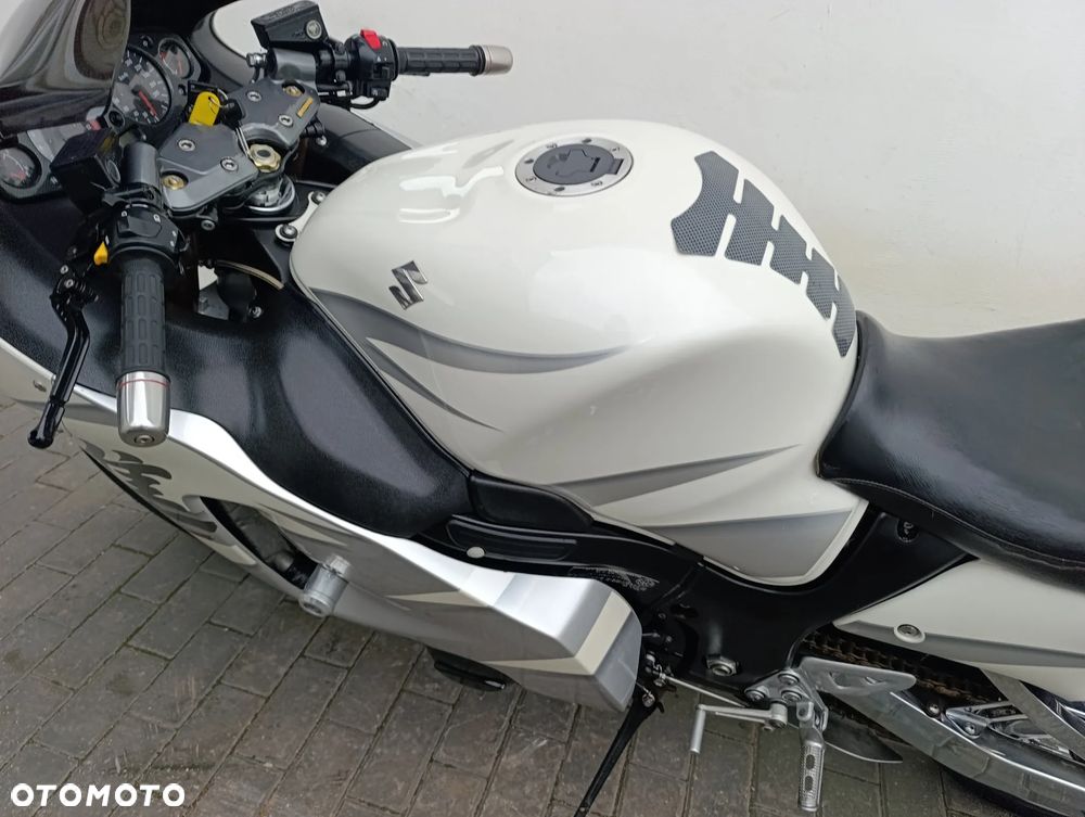 Suzuki GSX-R - 13