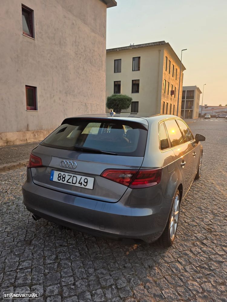 Audi A3 Sportback 1.6 TDI - 4