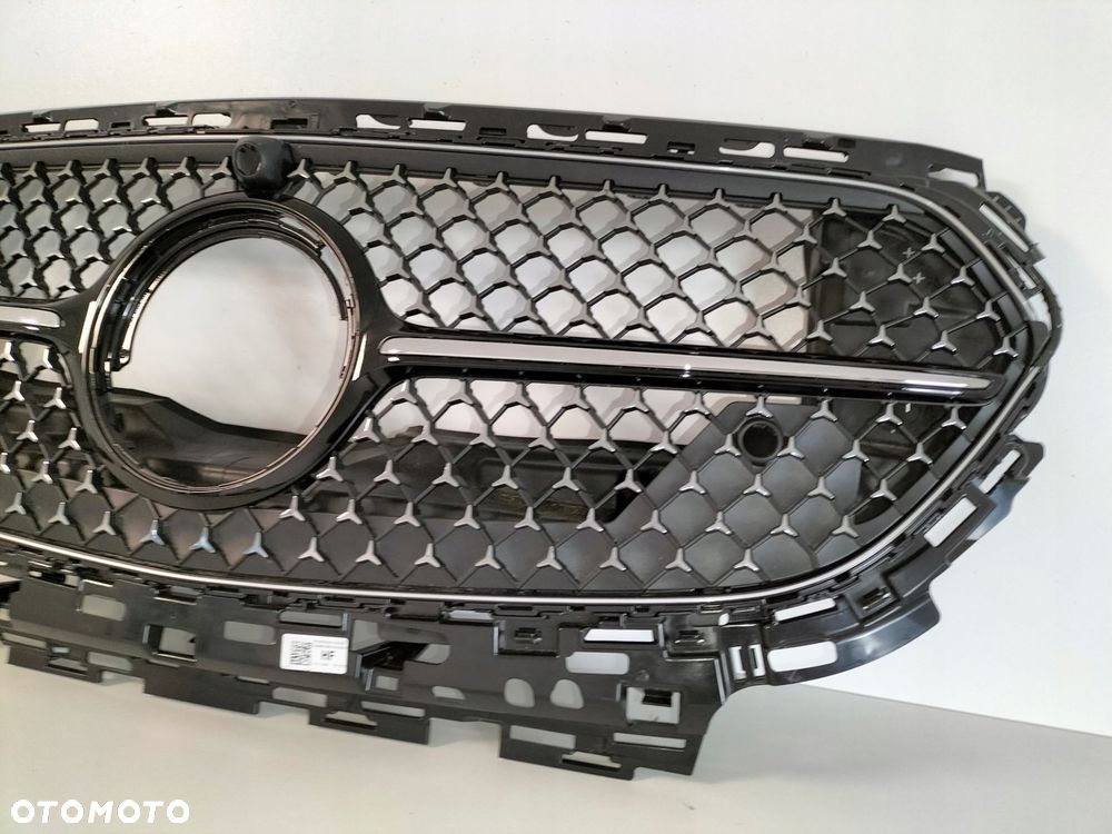 atrapa kratka grill mercedes e klasa w214 22- amg silver diamond - 5