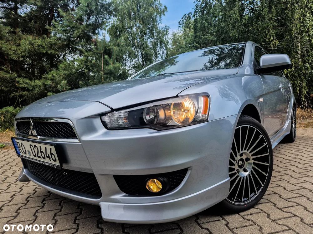 Mitsubishi Lancer 1.8 Intense - 13