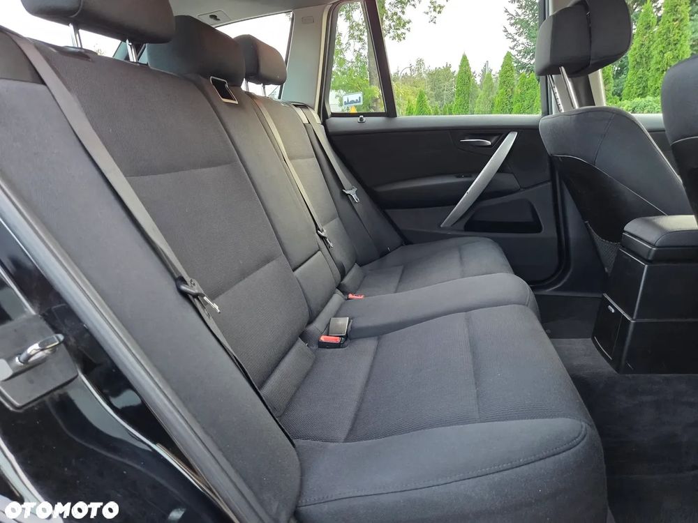 BMW X3 2.0d - 9