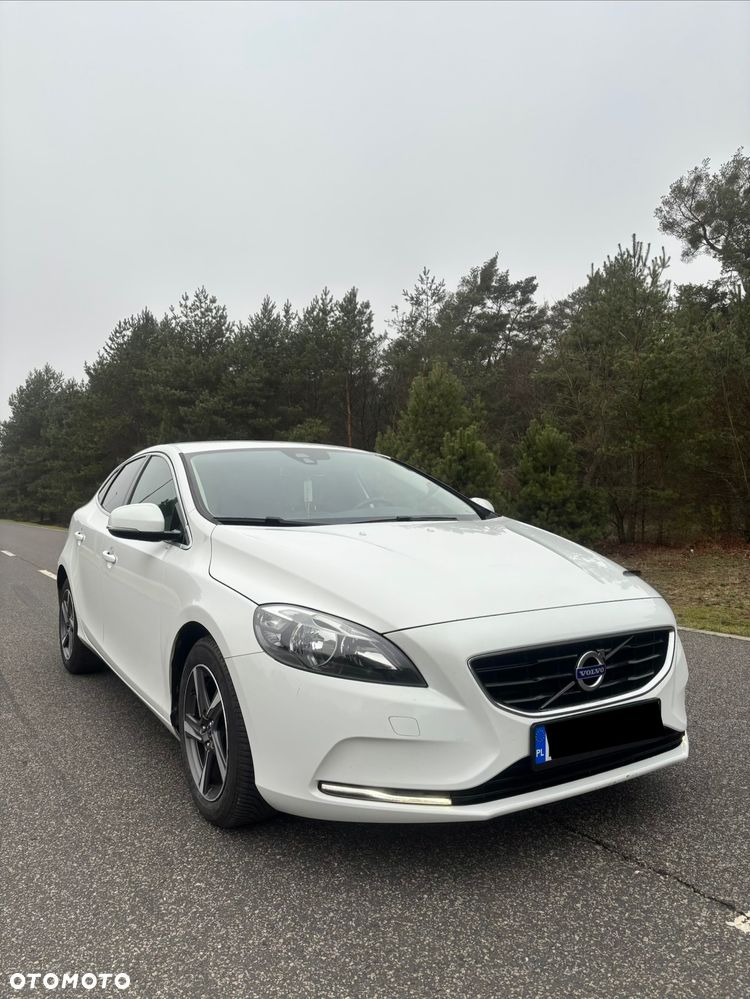 Volvo V40 D2 Momentum - 7