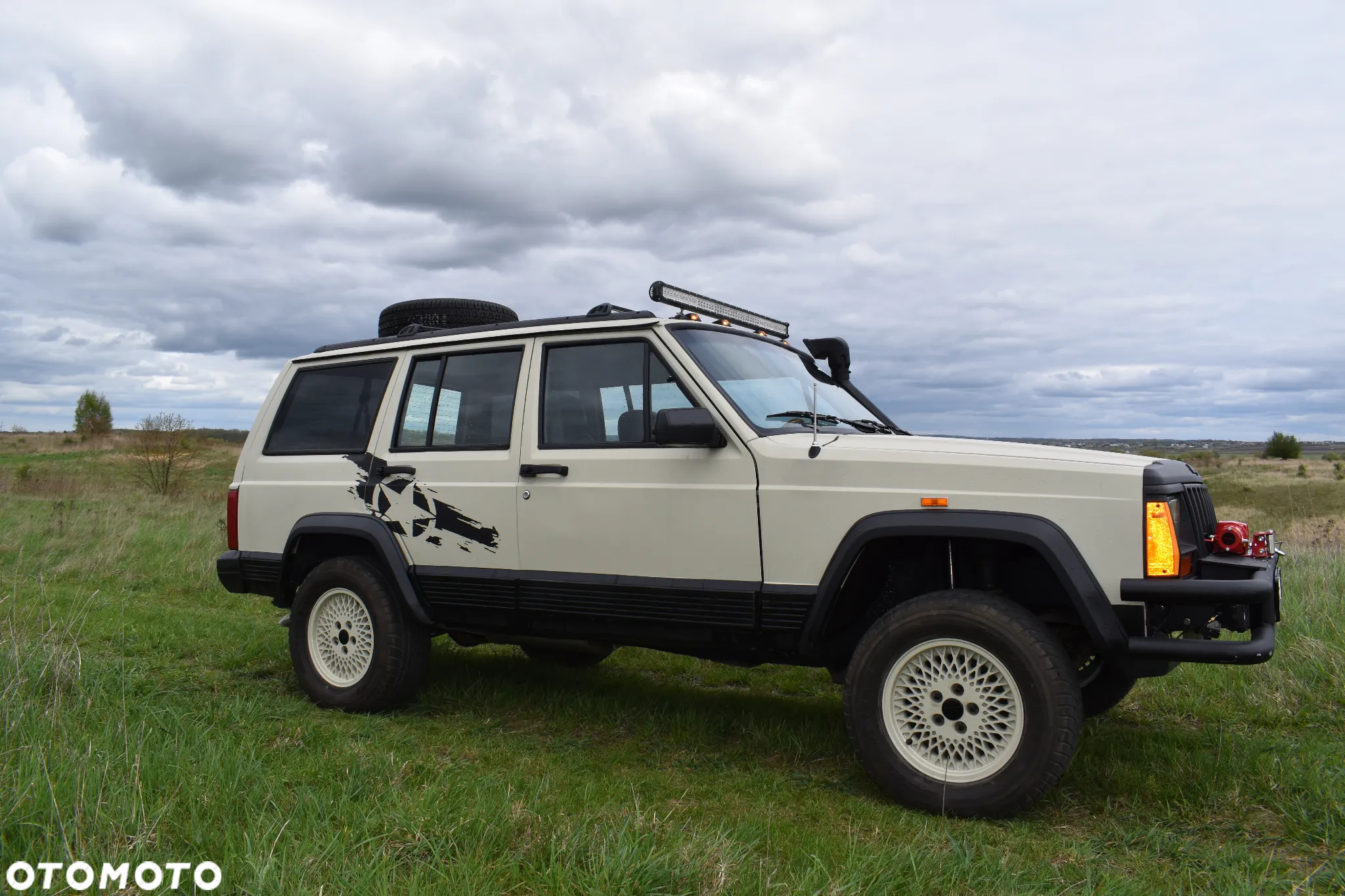 Jeep Cherokee 4.0 Limited - 3
