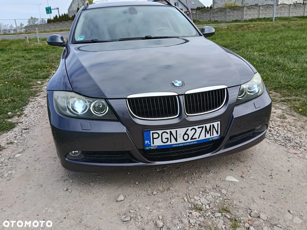 BMW Seria 3 320i - 6