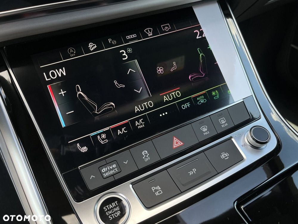Audi Q8 - 32