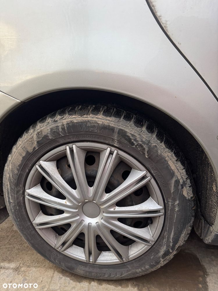 Toyota Avensis 2.0 D-4D High - 11