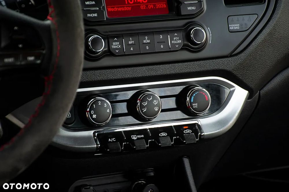 Kia Rio 1.2 Business Line - 33