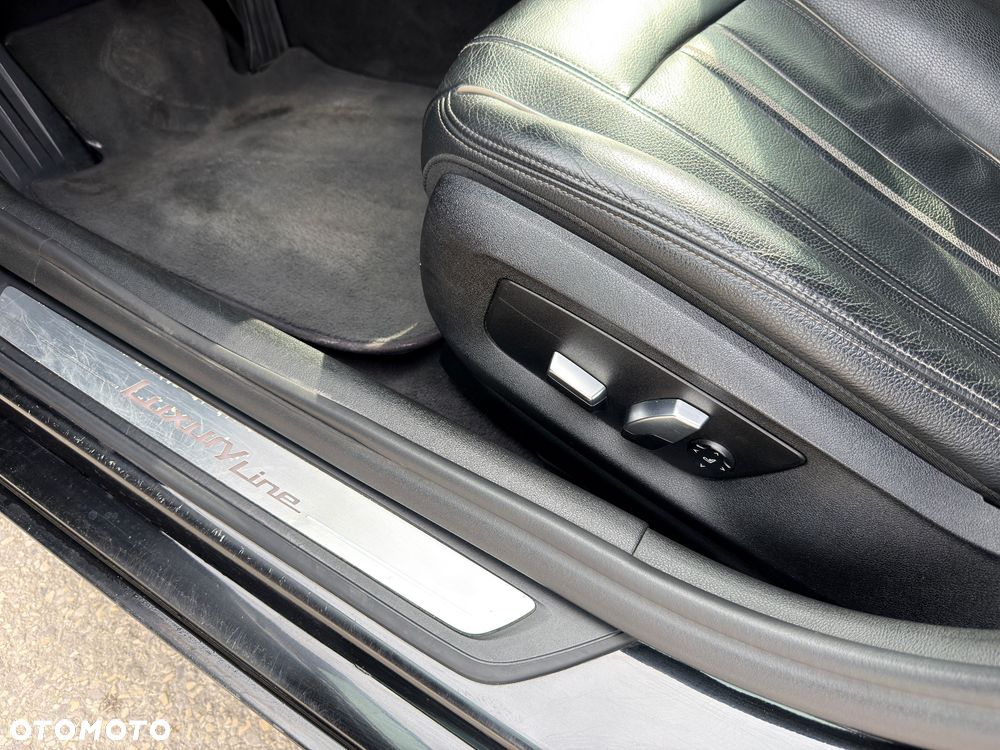 BMW Seria 5 530d xDrive Luxury Line - 22