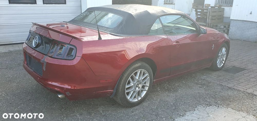 Ford Mustang 3.7 V6 Premium - 20