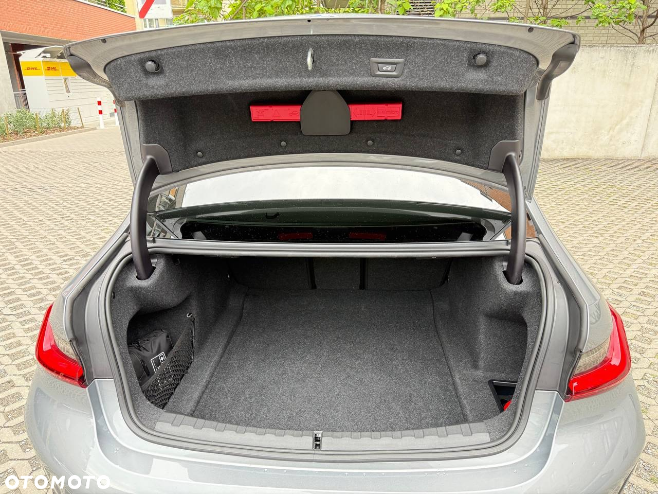 BMW Seria 3 318i - 18