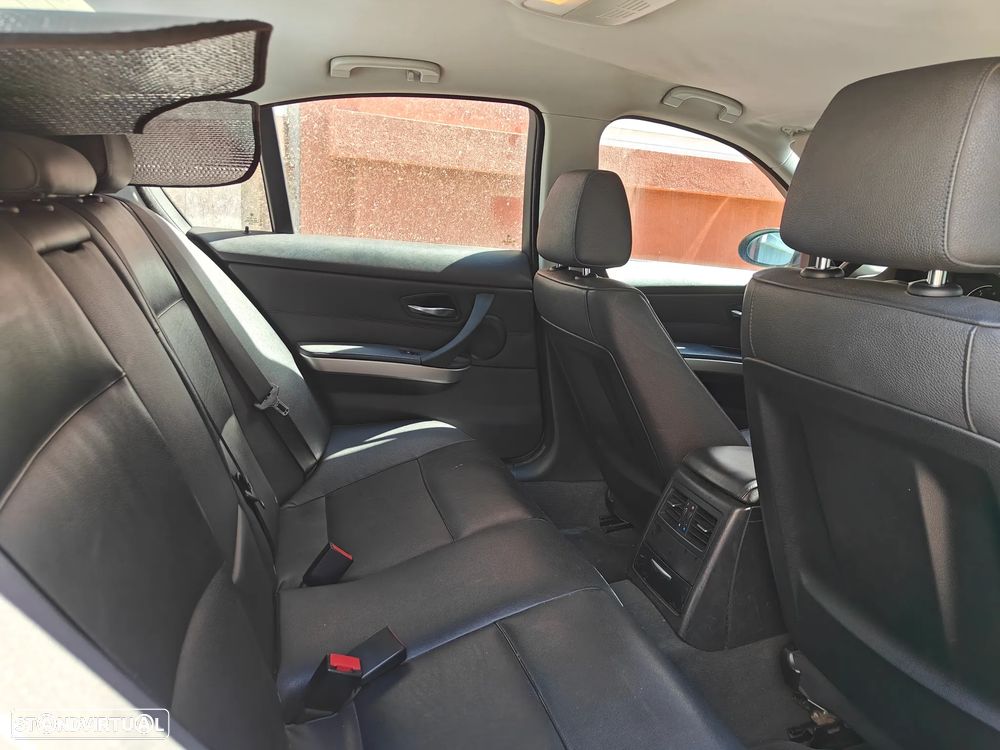 BMW 320 d - 3