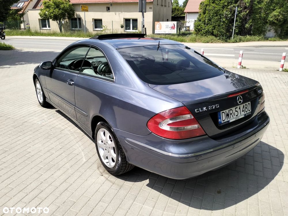 Mercedes-Benz CLK - 4