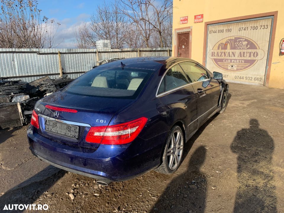 Dezmembrez mercedes w207 e350 coupe 2012 - 3