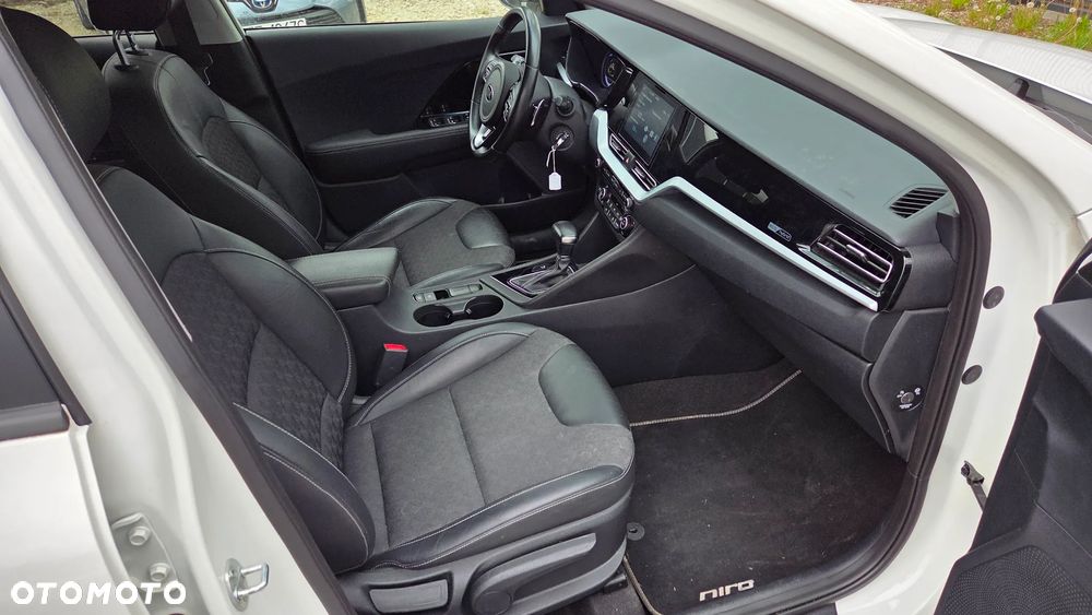 Kia Niro - 10