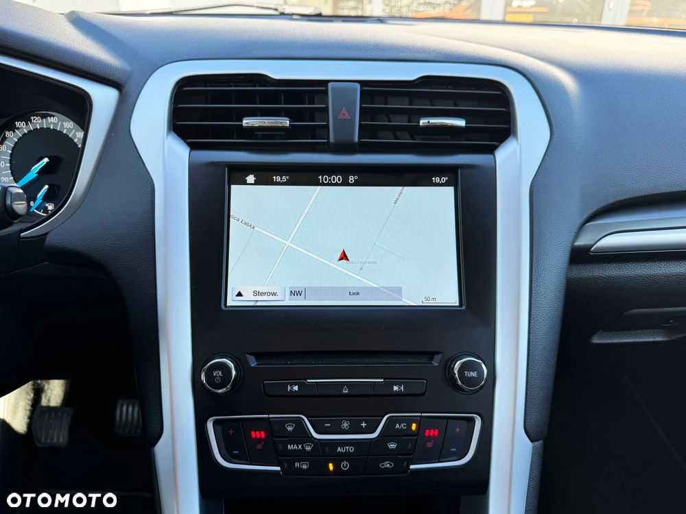 Ford Mondeo - 26