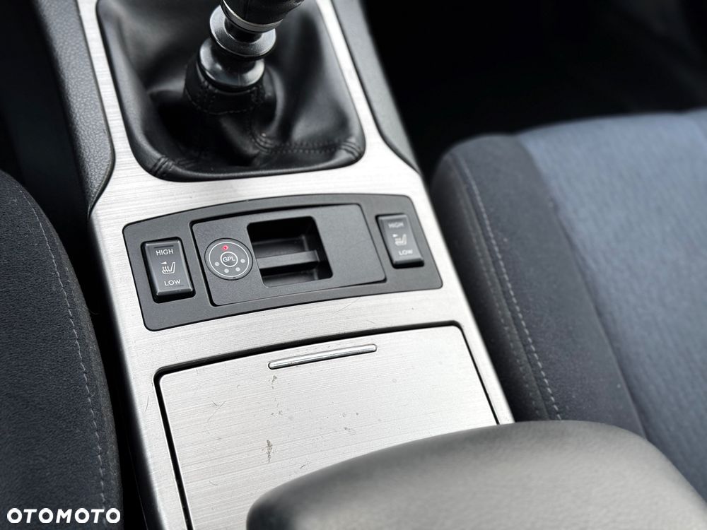 Subaru Outback 2.5i Comfort Navi - 17