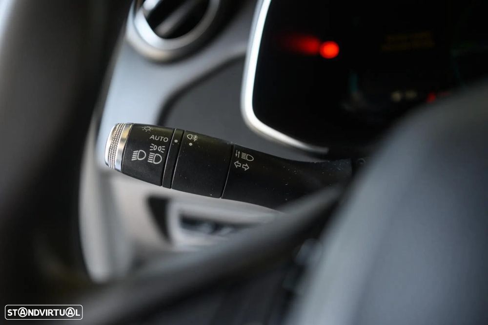 Renault Zoe (c/ Bateria) Zen 50 - 33